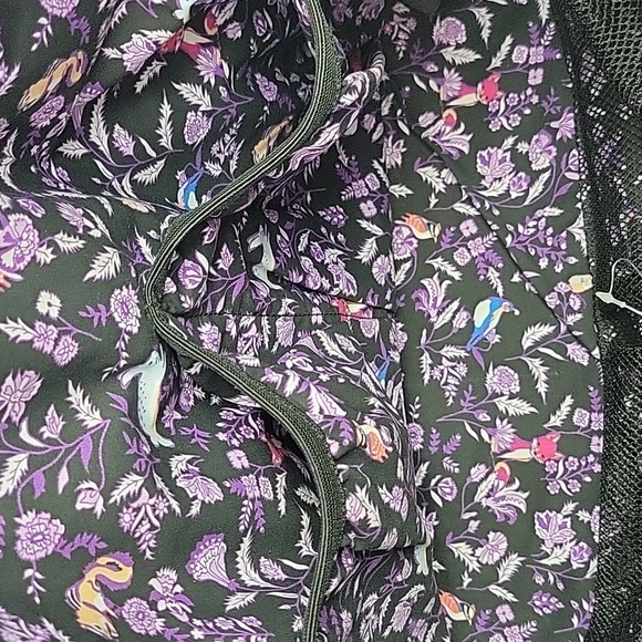 Vera Bradley Iconic Ultimate Convertible Baby Bag in Foxwood Print - Picture 12 of 16